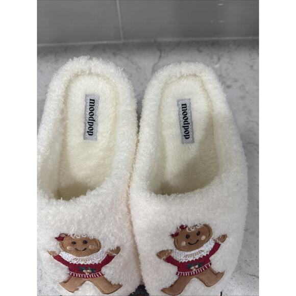 GINGERBREAD Ladies Med 7/8 Memory Foam Hood Back Slippers House Shoes NEW - Picture 2 of 7